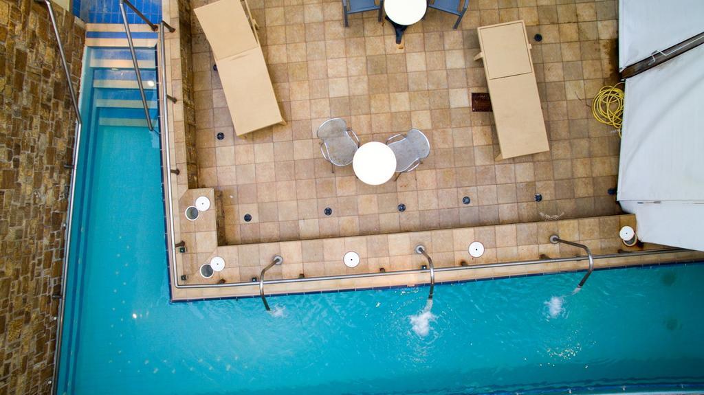 Irini Spa Hotel Лутра-Эдипсу Экстерьер фото
