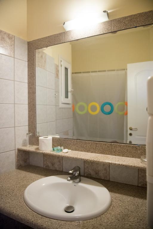 Irini Spa Hotel Лутра-Эдипсу Экстерьер фото