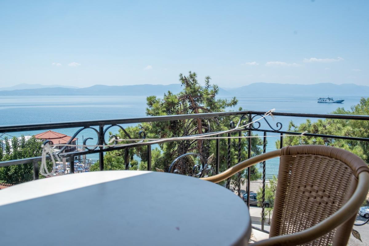 Irini Spa Hotel Лутра-Эдипсу Экстерьер фото